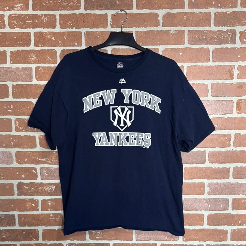 New York Yankees Navy T-Shirt